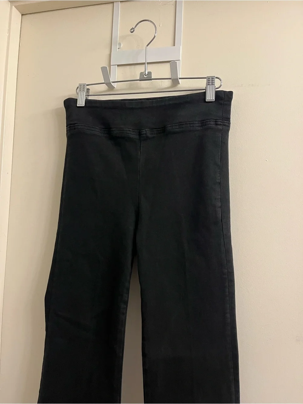 Frame Le One Jetset Crop Mini Boot Jeans Size 1 Medium